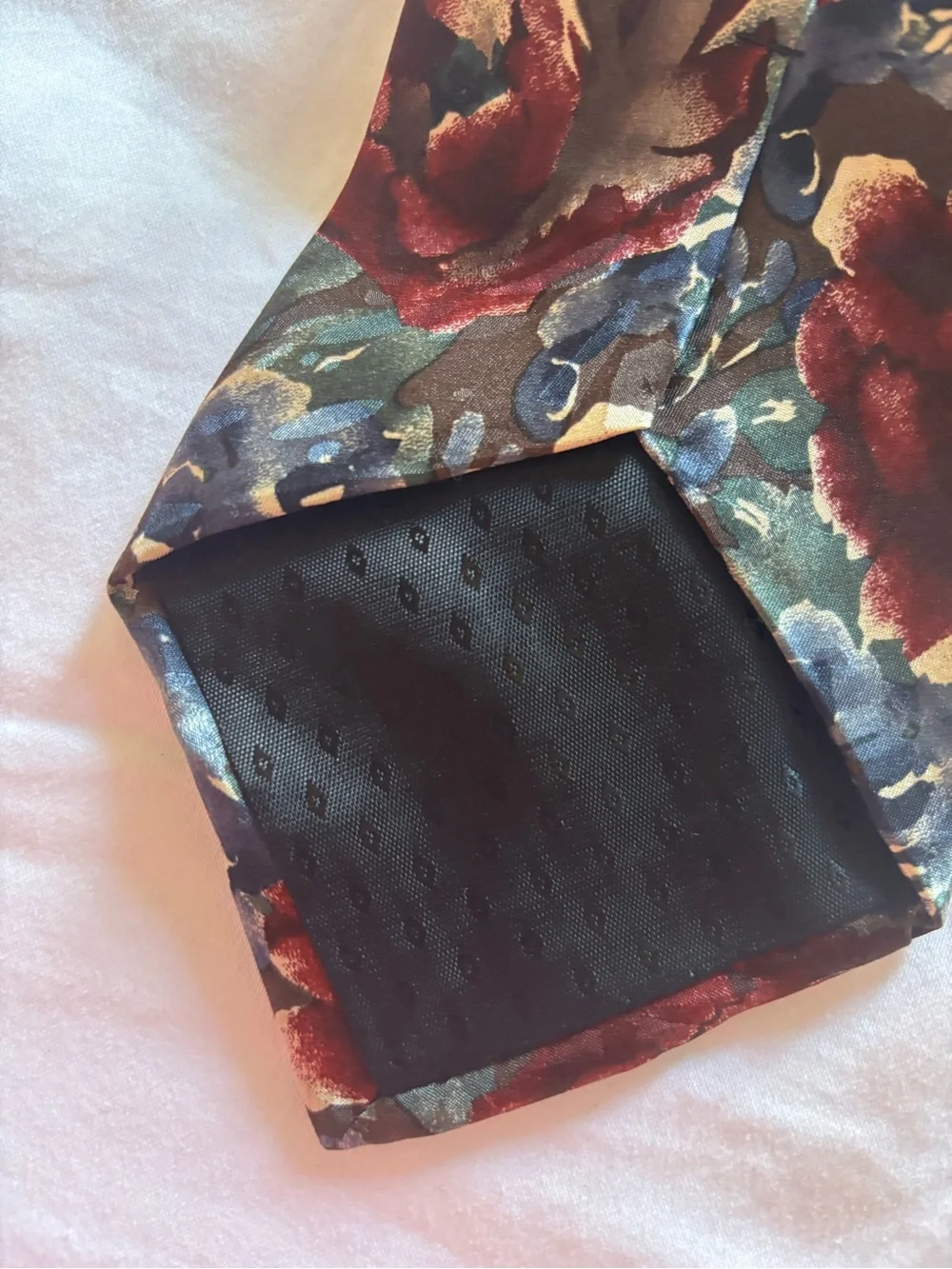 Vintage Roffe Accessories 100% Silk Floral Necktie Tie Professional Chic Moody